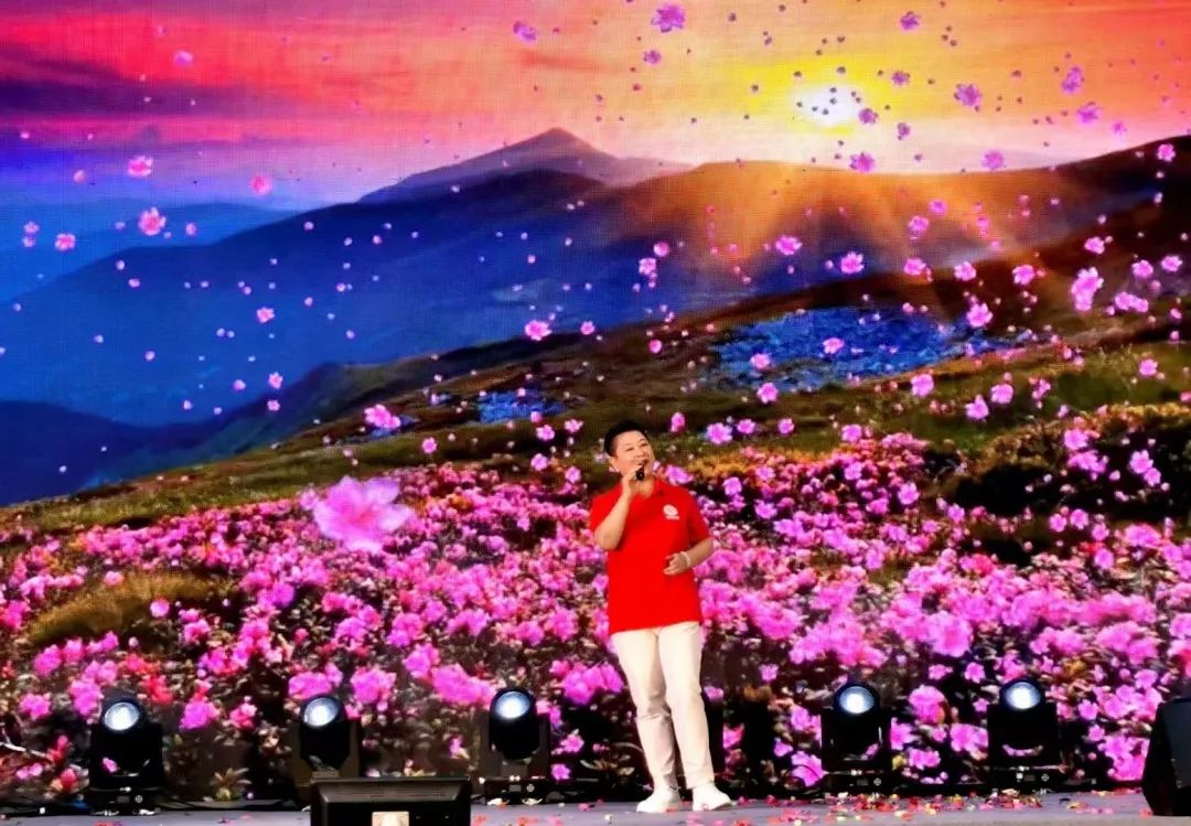 集團動態(tài) 櫛風(fēng)沐雨 砥礪前行 中鈉儲能恭賀“瀚林控股集團十五周年慶典”圓滿舉行4.jpg